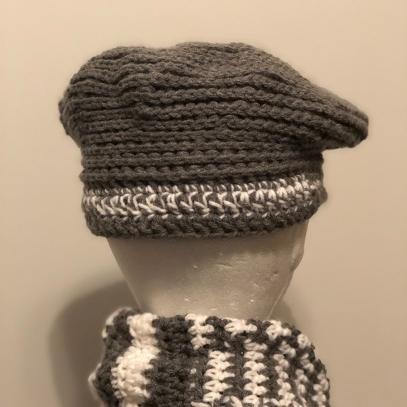 Unisex Crochet hat set. Handmade. - Picture 6 of 8